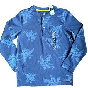 GAP boy’s Blue T- shirt full sleeves with palm trees print -Size Medium NWT